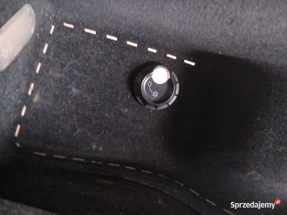 Schowek VW Volkswagen Passat B5 Grodków sprzedam