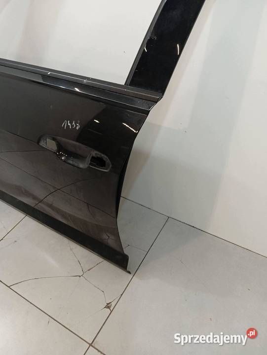 DRZWI LEWE PRZÓD CZARNE USZKODZONE Audi A6 V