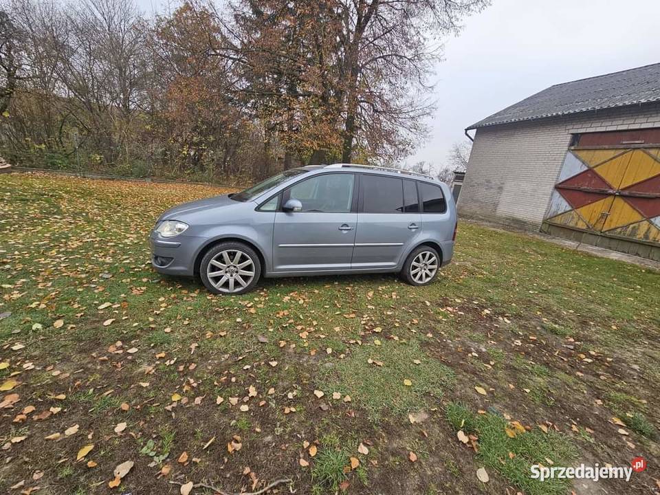 Volkswagen Touran 2007 170koni czujnik parkowania Trojanów