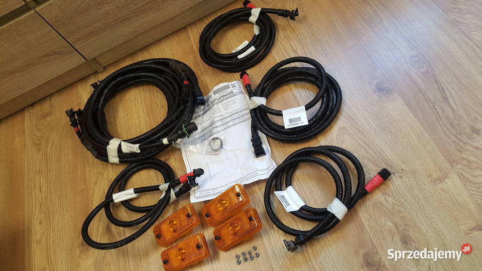 Obrysówki Instalacja Volvo FL280 wtyczki Opojowice