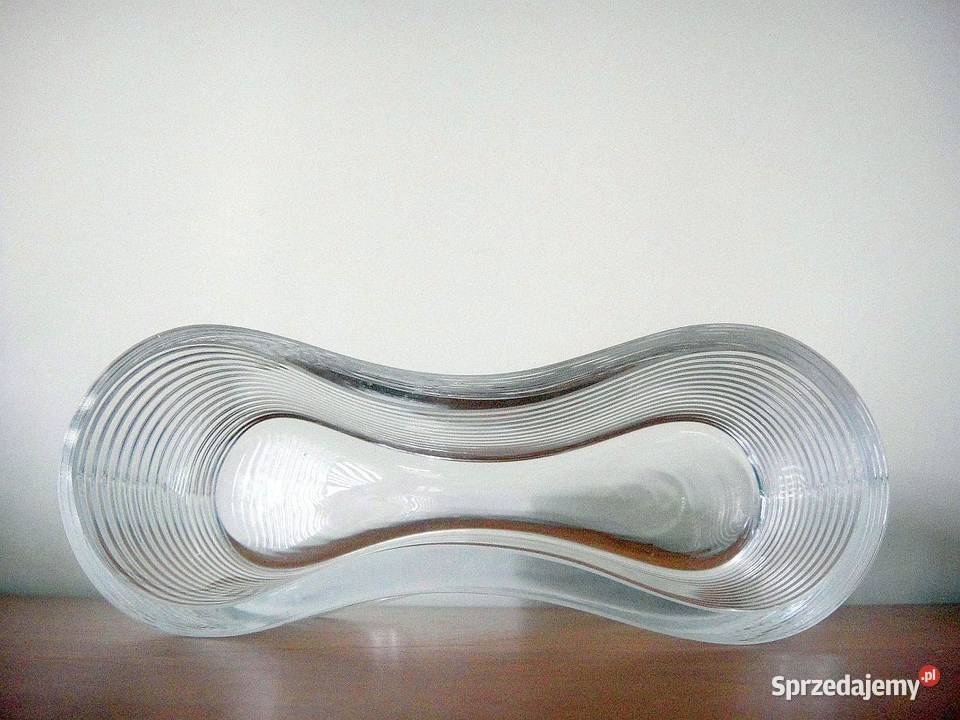 Elegancki prążkowany wazon ze szkła Porcelana i szkło Kielce