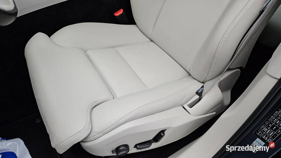 Volvo XC 60 B4 B Plus Bright aut Z Polskiego elektryczne lusterka mazowieckie