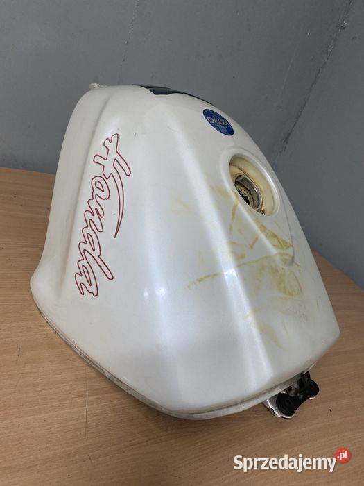 Honda CBR 1000F Bak Zbiornik Paliwa SC21 pompa wielkopolskie
