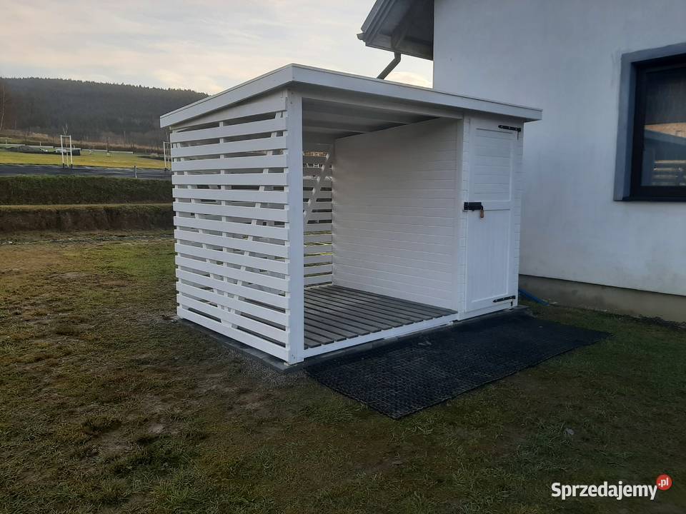 Drewutnia ze schowkiem Jordanów sprzedam