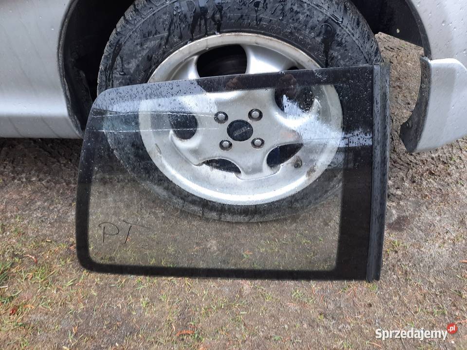 Szyba boczna karoseryjna prawy tył VW Lupo