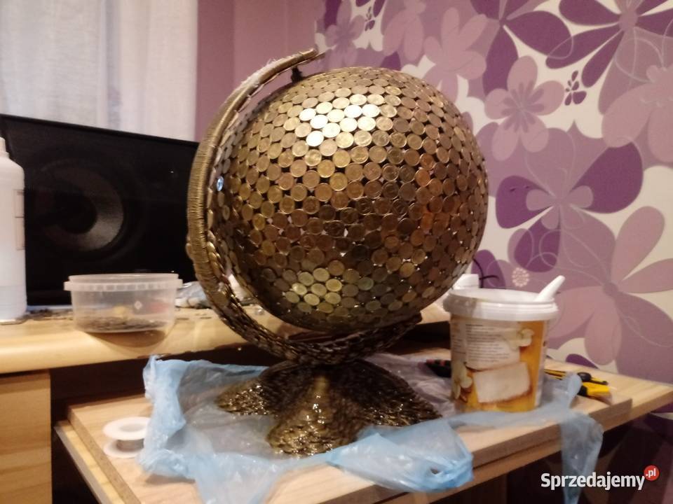 Ręcznie wykonany globus z polskich monet Gorzów Wielkopolski