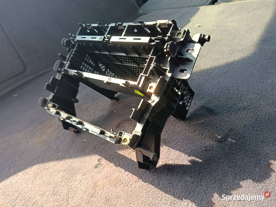 Ramka Konsoli Środkowej 1DIN Audi A4 B5 FL a15 Myszków