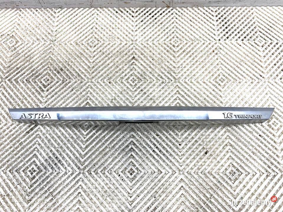 LISTWA KLAPY TYŁ OPEL ASTRA H Hatchback 0414