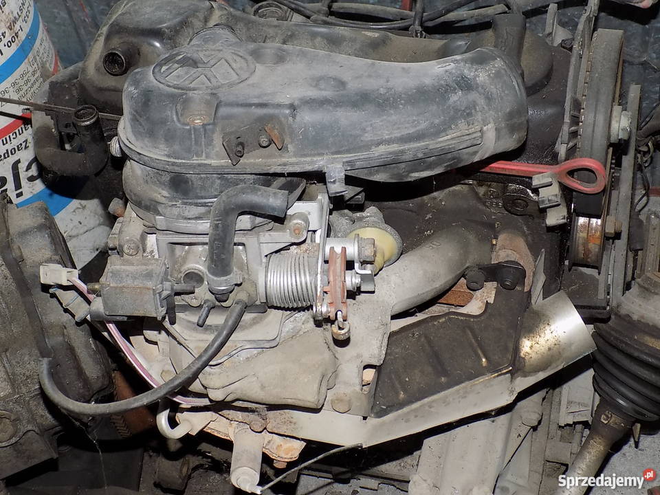 sprzedam silnik kąpletny 18 benzyna sprzedam
