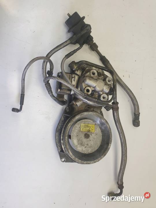 AUDI 80 B3 18 i ROZDZIELACZ PALIWA 0438121011 Rudka