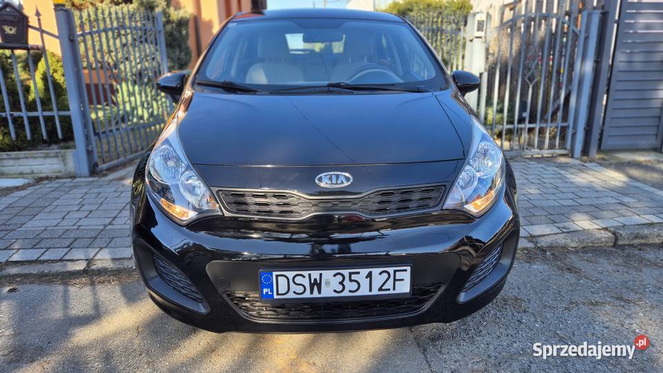 Zadbana Kia Rio Benzyna STAN Rok produkcji 2012 Rio