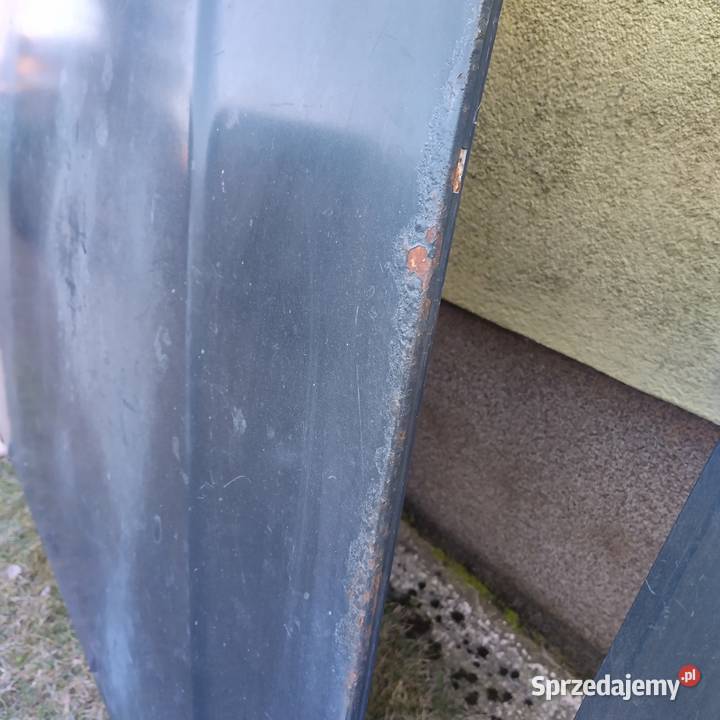 Maska i błotnik AUDI 80 Radom