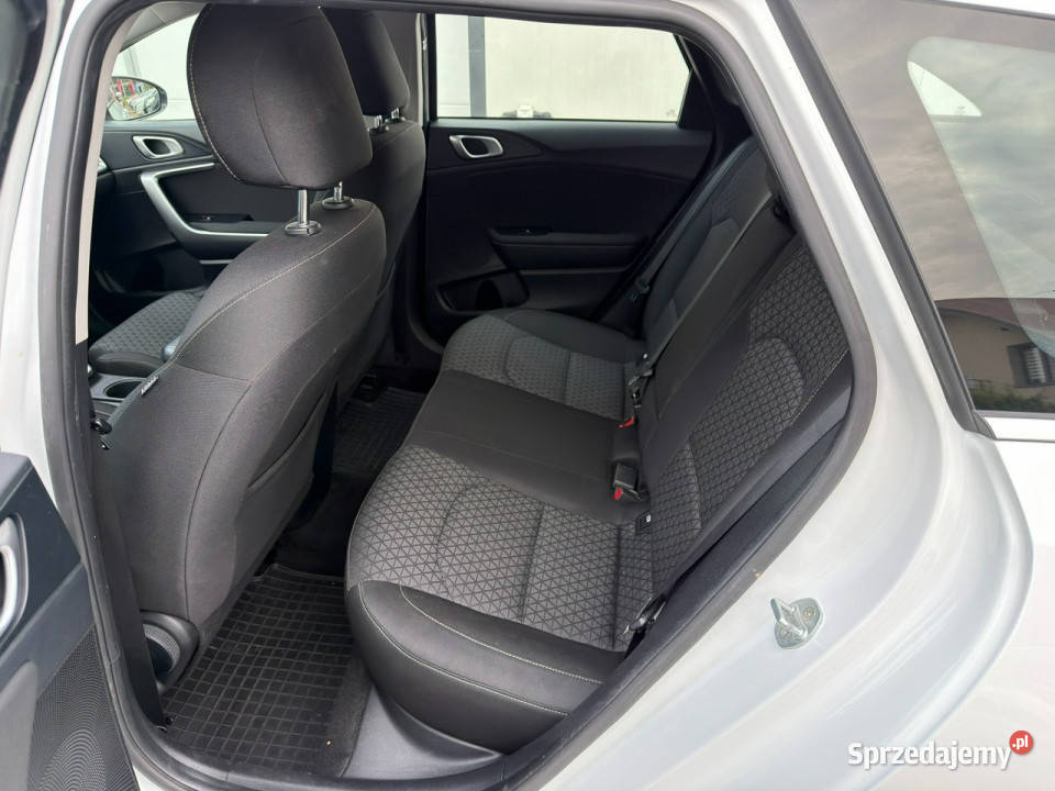 Kia Ceed RatyZamiana Gwarancja automat salon Samochody osobowe Gdów sprzedam