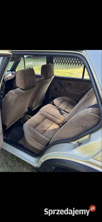 VW Jetta GL 1986 19 TD AAZ Zdrowa Blacha Brązowy manualna Samochody osobowe Świecie