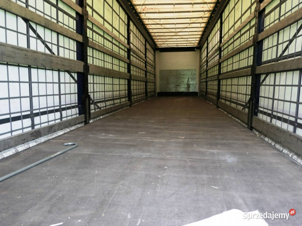 firana Wielton Naczepy Komorniki