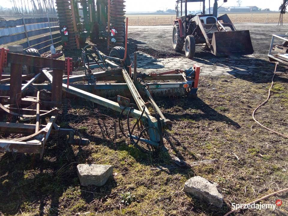 Maszyna do zbierania kamieni Krośniewice