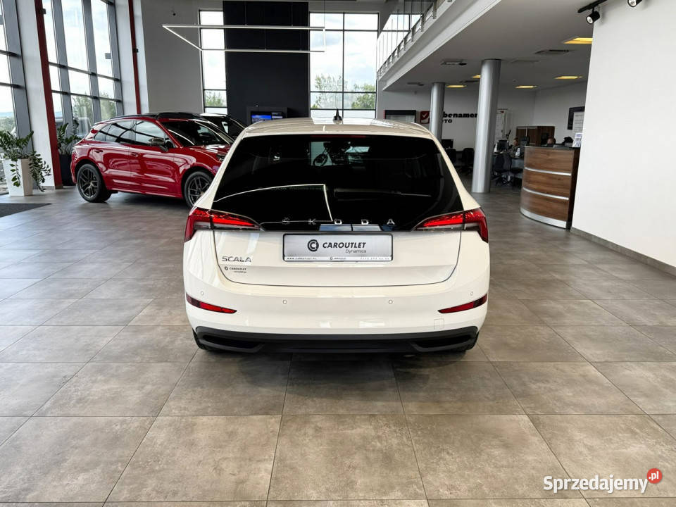 koda Scala Ambition 10TSI 110 M6 2022 r salon I światła przeciwmgielne Myślenice sprzedam