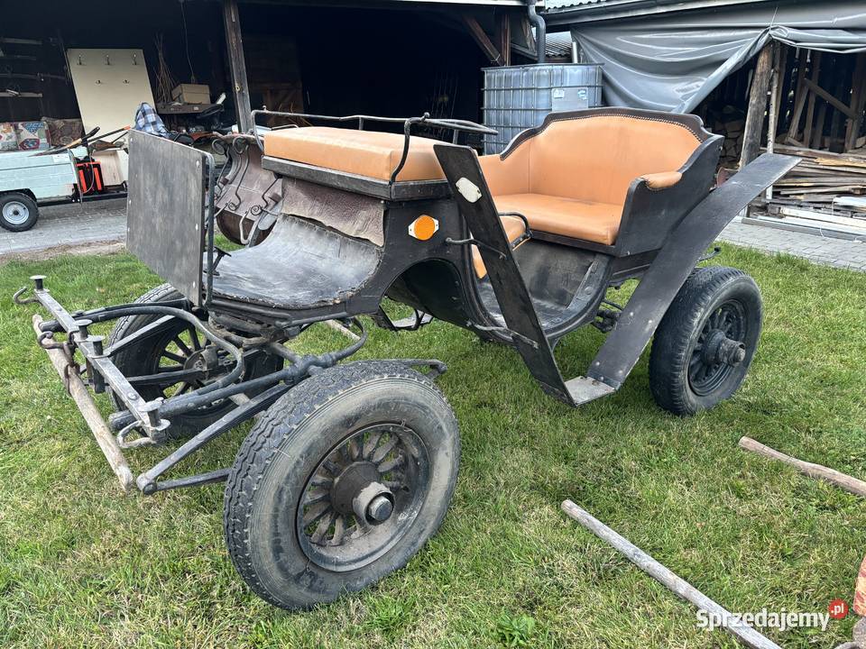 Bryczka przedwojenna rzemieślnicze koła stan Biłgoraj sprzedam