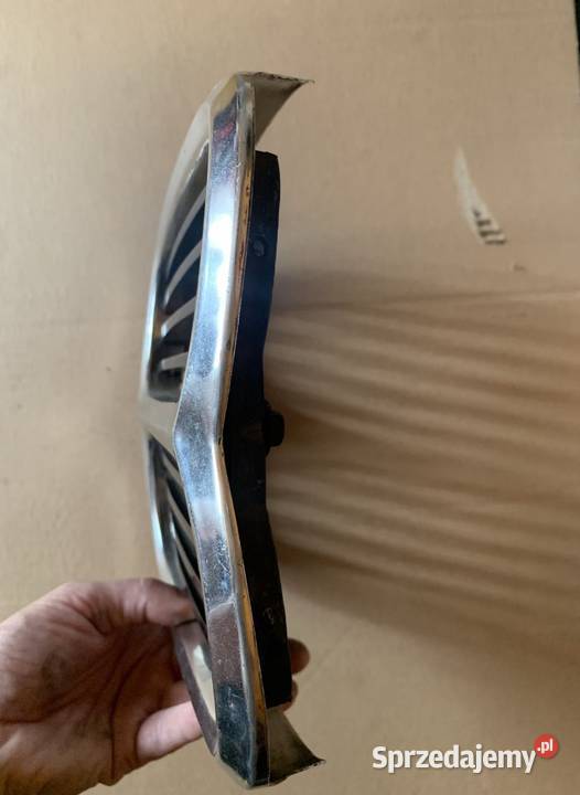 Grill nerki atrapy przód BMW e10 śląskie