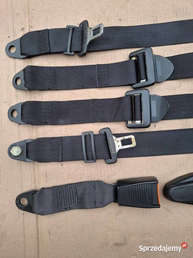 Pasy bezpieczeństwa tył tylne Fiat 126p Maluch