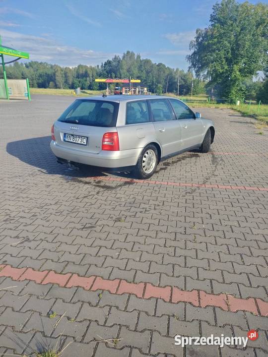 Audi A4b5 24 v6 świętokrzyskie Pacanów sprzedam