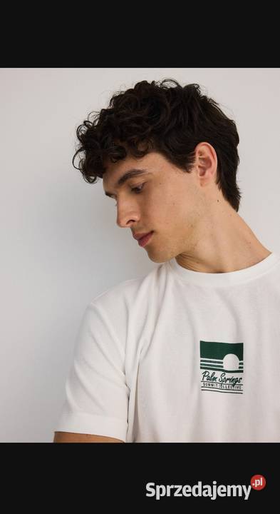 RESERVED nowa z metką Koszulka bluzka tshirt Rozmiar S Odzież codzienna wielkopolskie Leszno