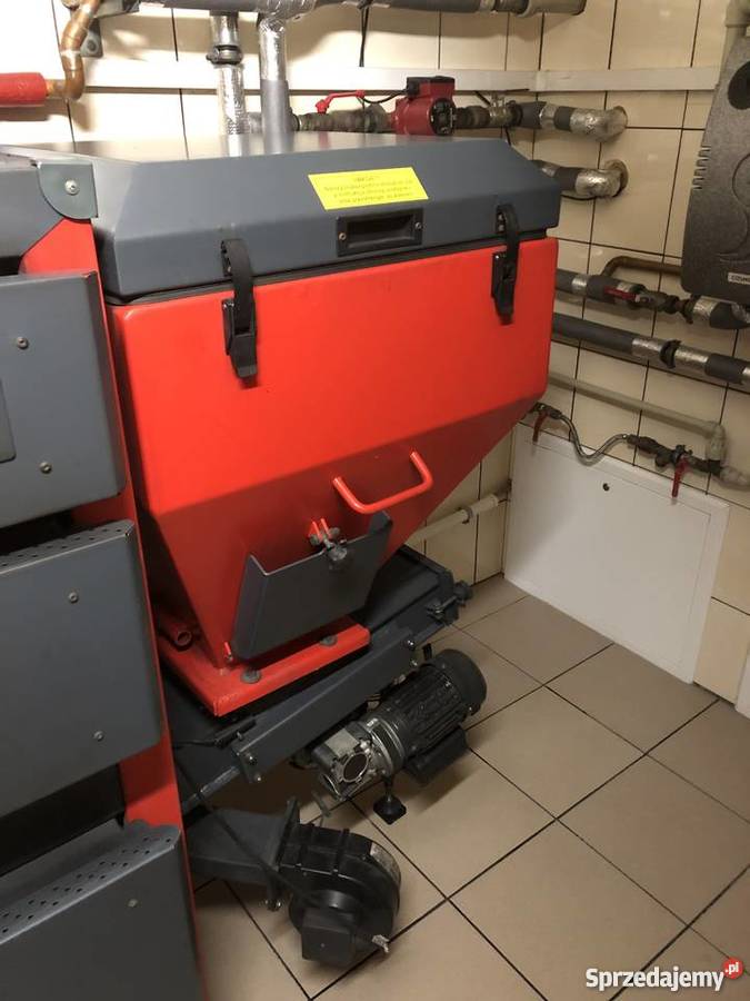 Sprzedam piec węglowy DEFRO AKM II 22 mazowieckie Chylice