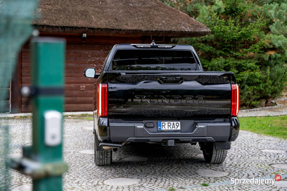 Toyota Tundra Limited 34 V6 Hybrid iFORCE 4x4