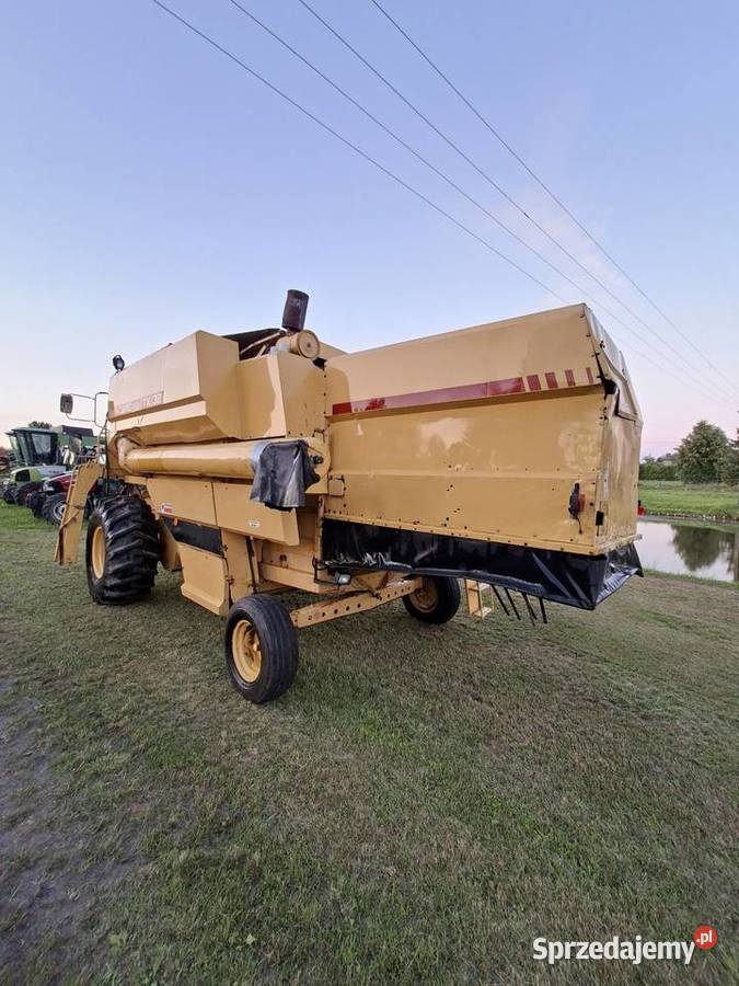 Kombajn Holland TX 32 hederu 45 m pomorskie Starogard Gdański sprzedam