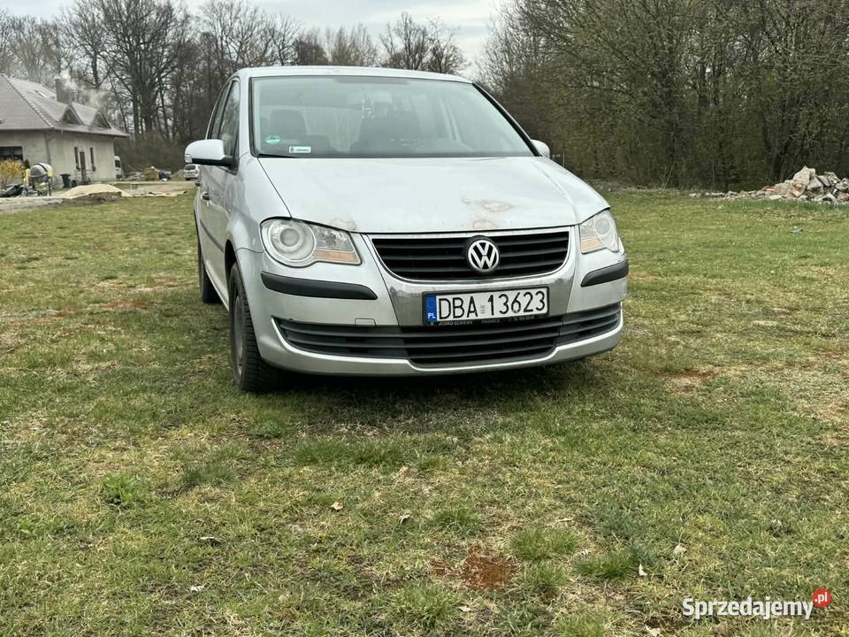 Volkswagen Touran Czerna