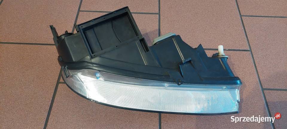 Lampa lewa 406 coupe lift osobowe Oświetlenie śląskie Kalety