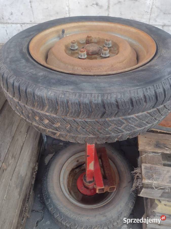 Oś z kołami Sandomierz