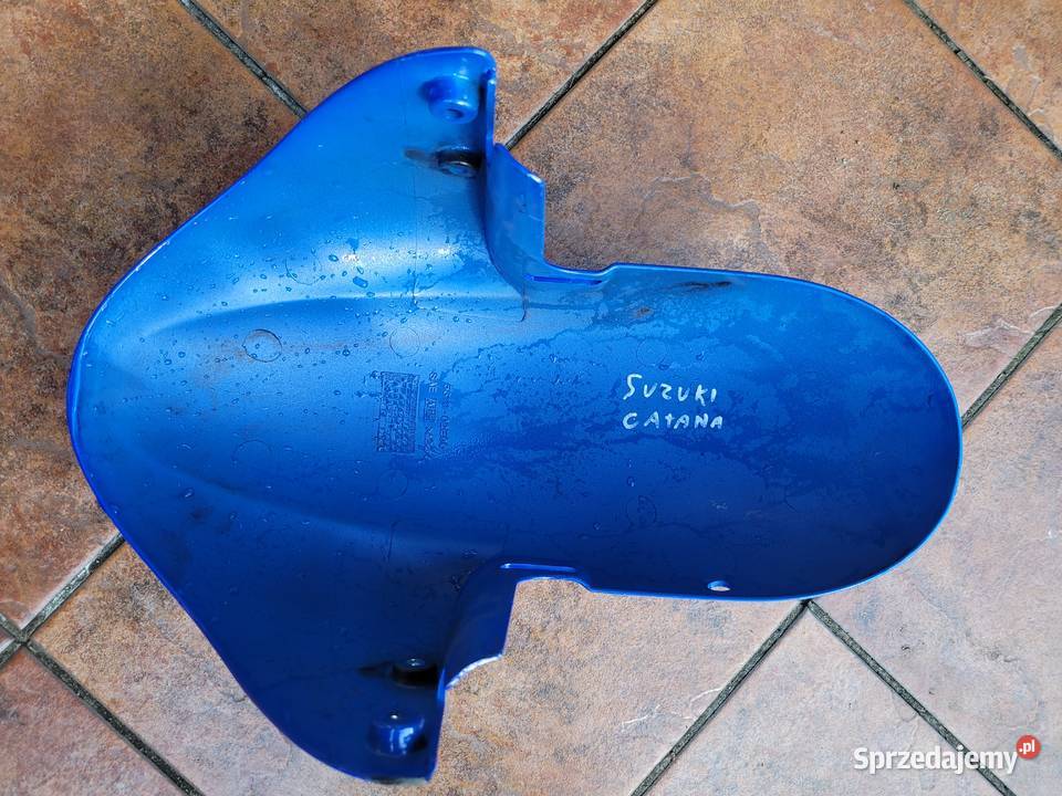 SUZUKI KATANA blotnik przod przedni Motoryzacja Piła