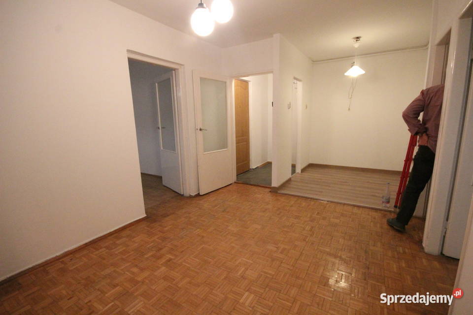 3pok 45met Sky Towera LOGGIAPIWNICAWINDA Wrocław blok