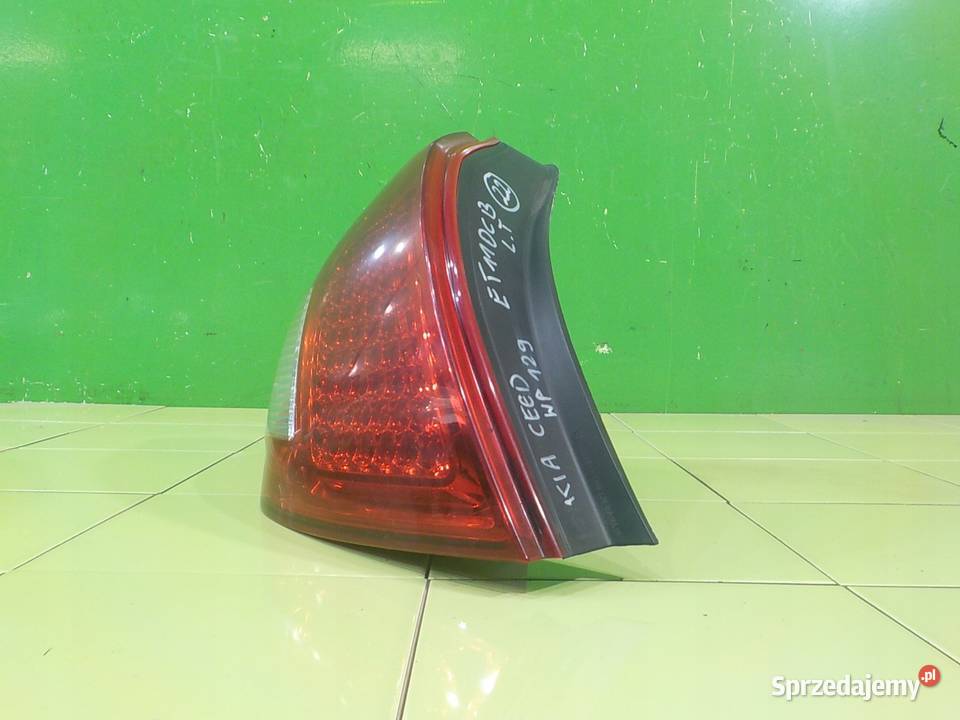KIA CEED I LIFT 14 B 11r HB 5D lampa lewa tyl Lampy tylne Suków