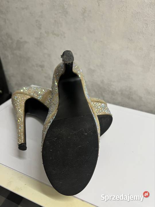 Szpilki z krzystałkami mazowieckie Warszawa