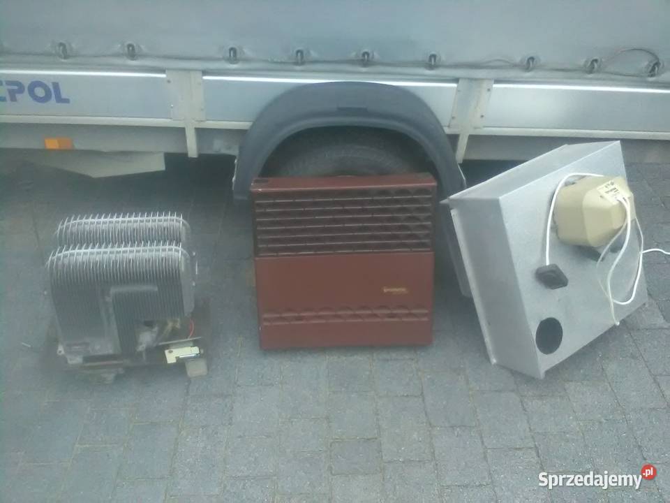 Piec podwójny z nawiewem do przyczepy Skokowa