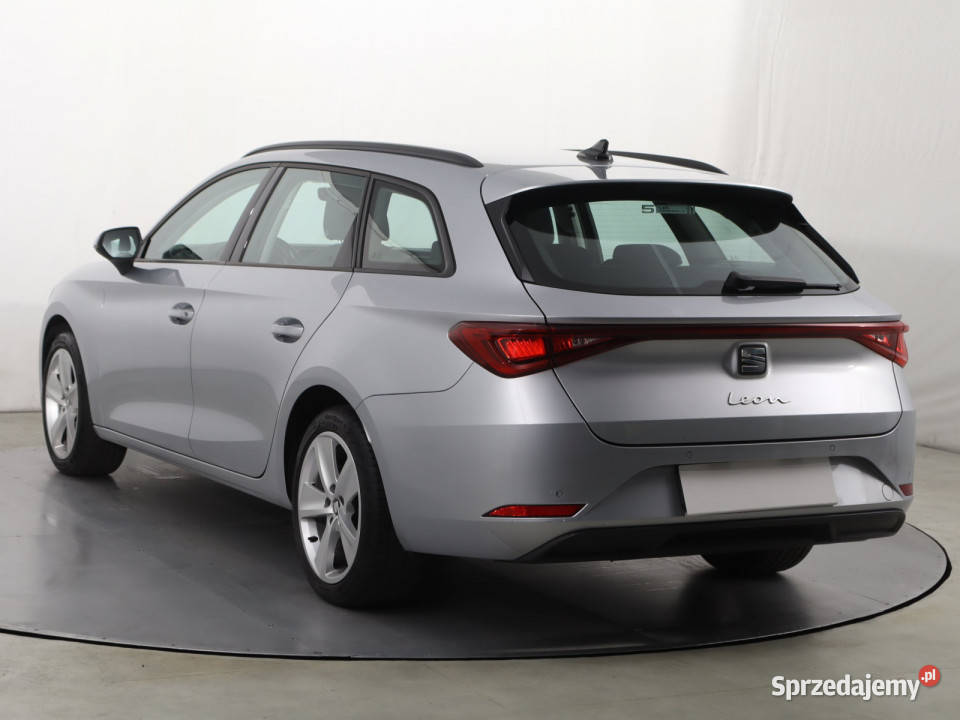 Seat Leon 15 TSI 96KM