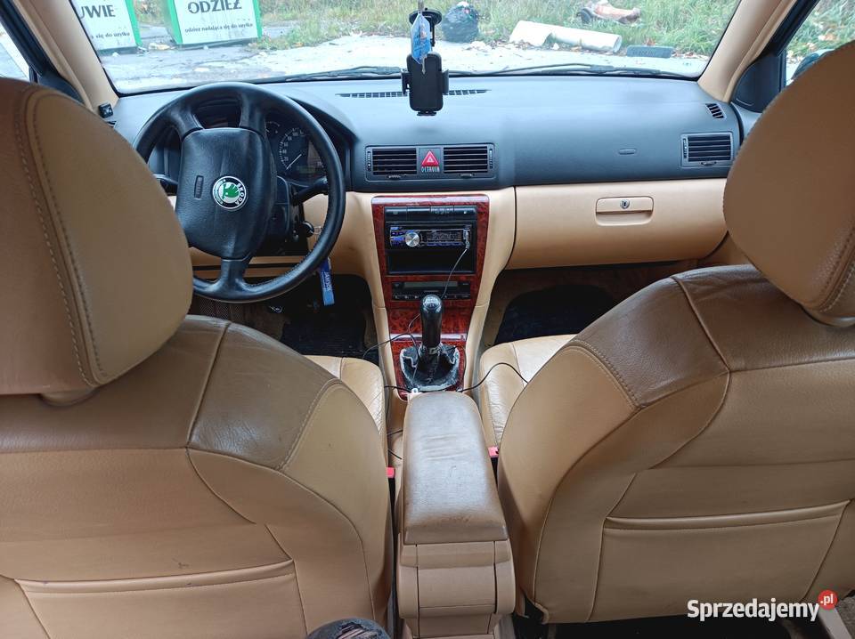 Octavia 1 LK 18 T LPG Doinwestowana Bieliny sprzedam
