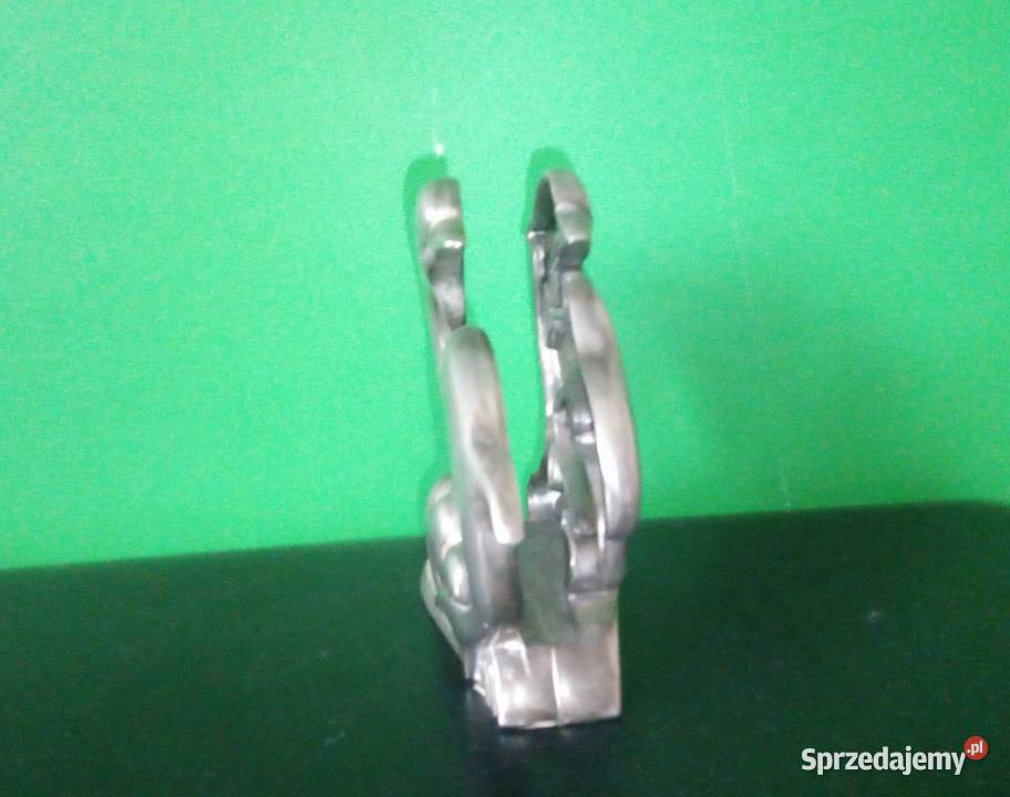 Serwetnik dwa delfiny z lat PRL posrebrzany Warszawa