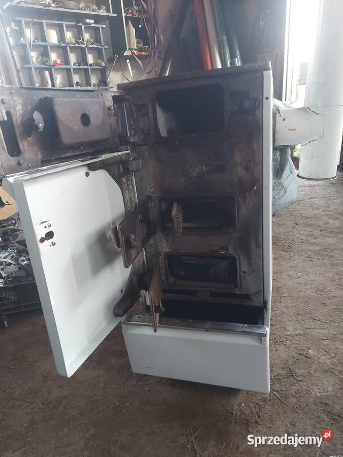 Piecyk koza kominek piec rura kolanko Blizne