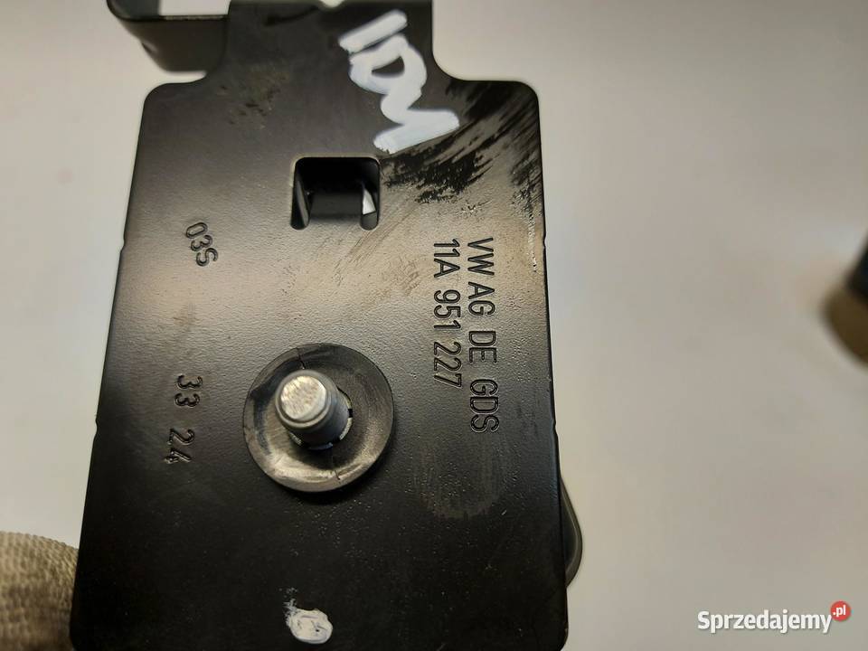 VW ID4 11A 2024r SUV 5D SYRENA ALARMU 11A951227