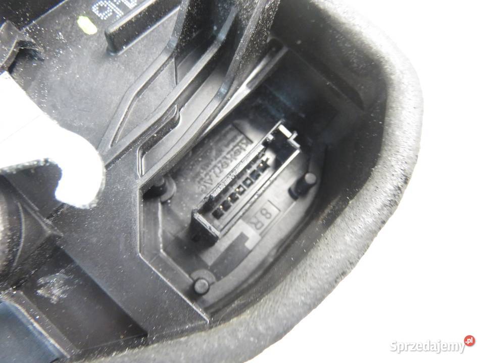 ZAMEK PRAWY PRZEDNI BMW 1 E87 7202146 osobowe Części samochodowe sprzedam