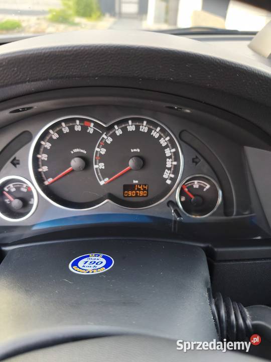 Opel Meriva 16 90 przebieg sprzedam