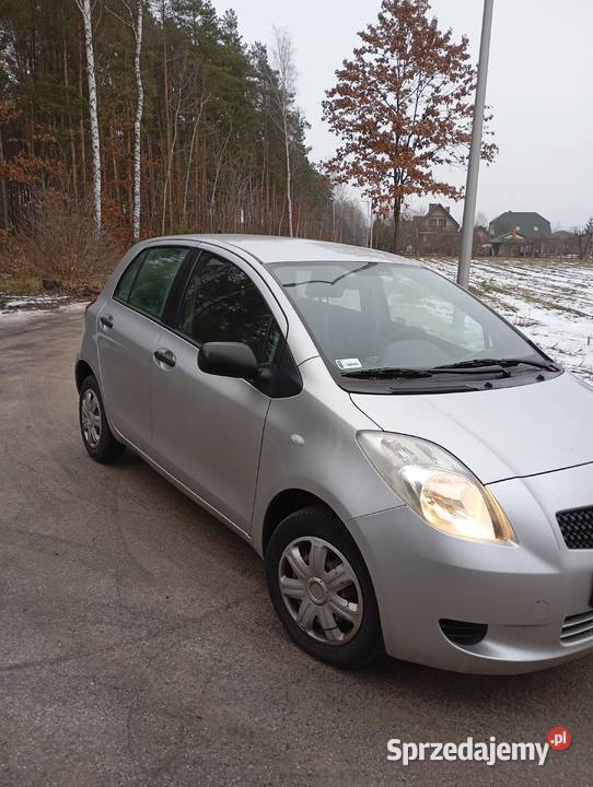 Yaris 220075drzwiprzegląd na do jazdy 60KM