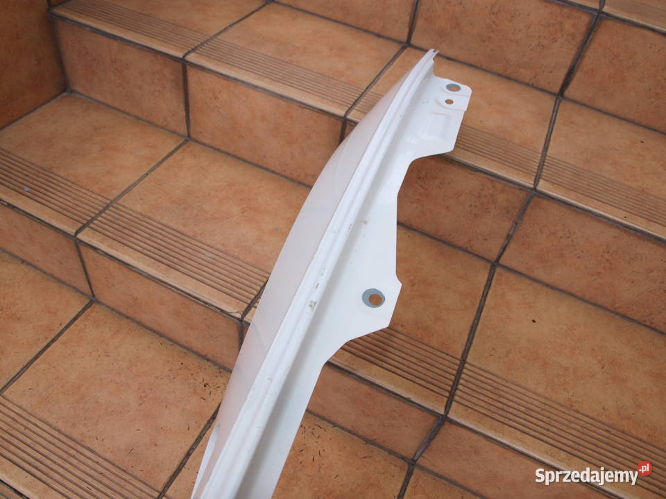 Skoda Octavia IV 4 Hybryda błotnik lewy przód Kalisz