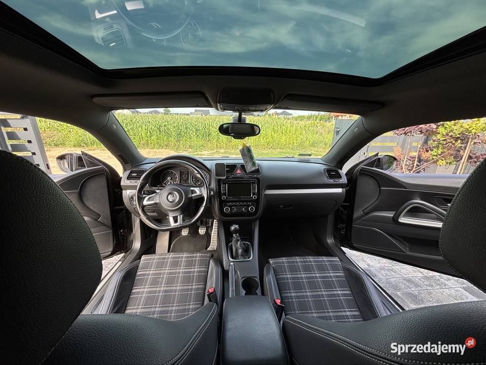 Sprzedam VW Scirocco 2011r 14 TSI 160 radio