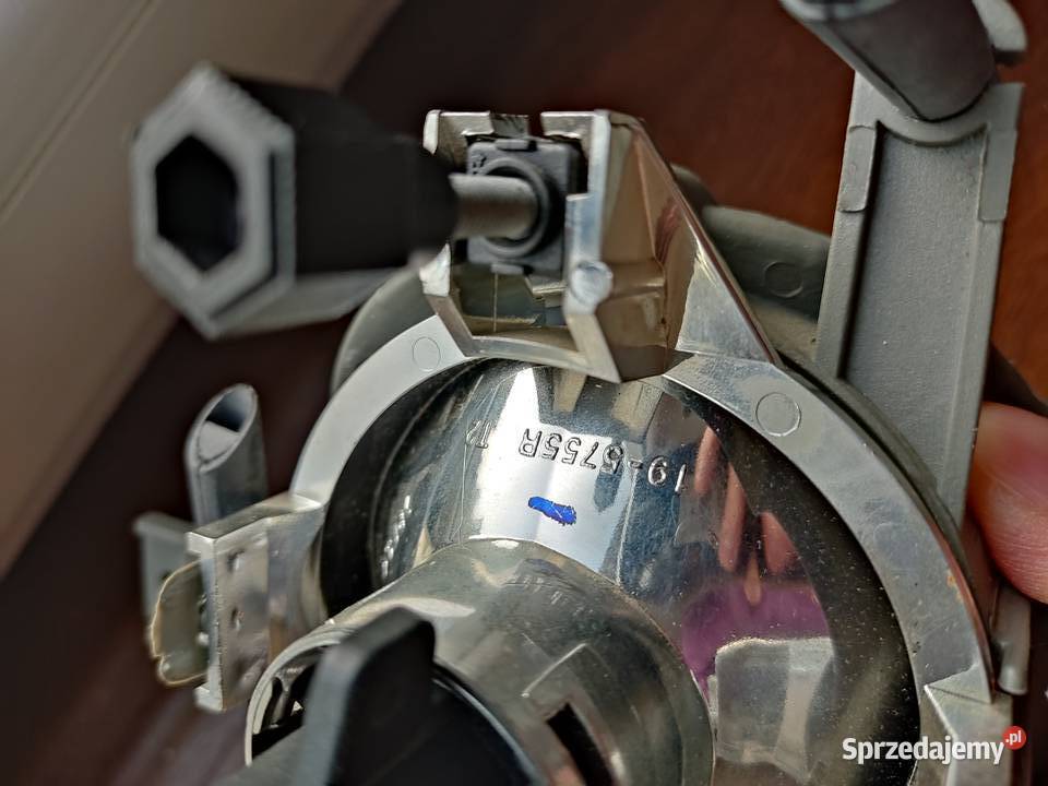 Halogen reflektor przeciwmgłowy TYC Volvo 195751 opolskie