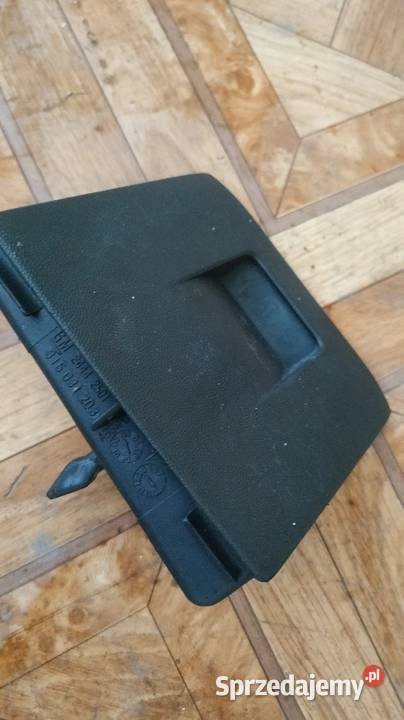 Schowek Monetiak Lewy pod Włącznik Świateł Opel