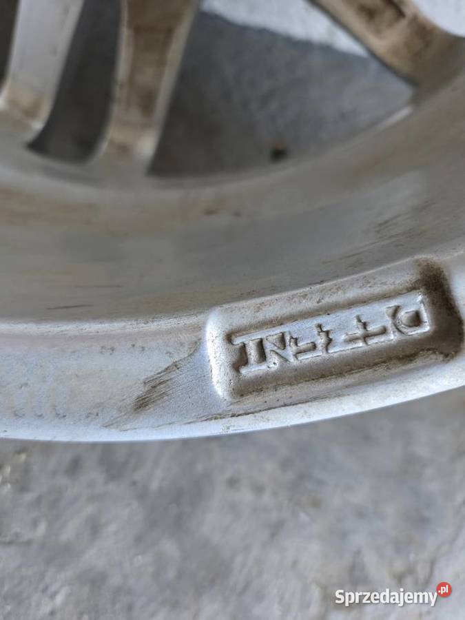 Felgi 16 aluminiowe Sanok sprzedam